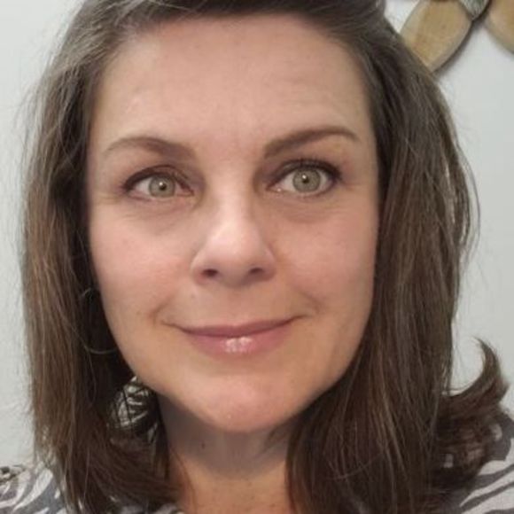 Meet your Posher, Tami - Picture 1 of 1